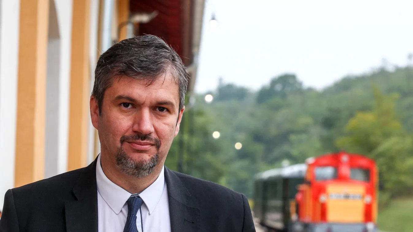 Hadházy újabb tüntetést szervez az MTVA-székházhoz