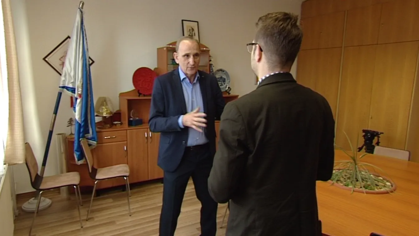 Tovább központosíthatja a helyhatóságokat a kormány