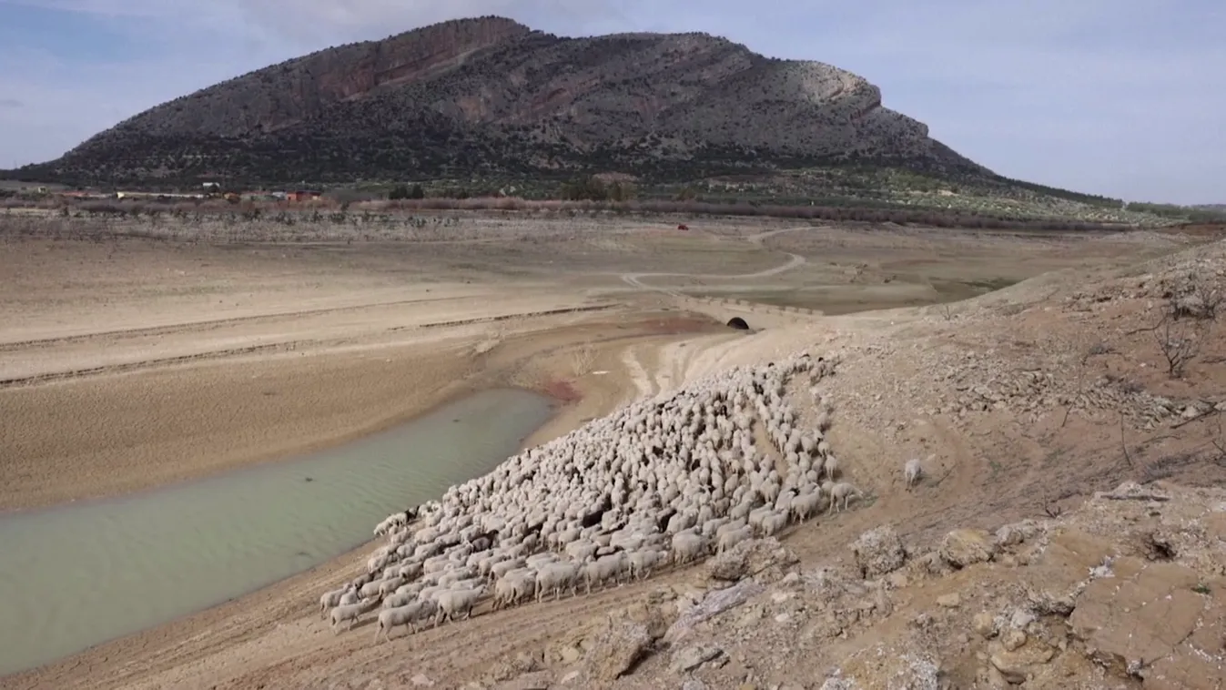 Rendkívüli állapotot hirdettek a spanyol szigeten + videó
