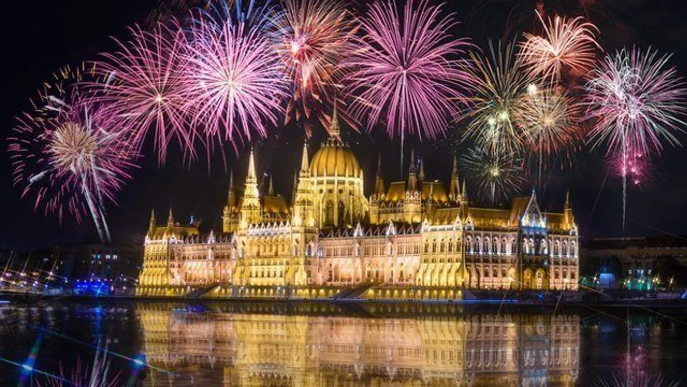 Menetrend szerint zajlanak az állami ünnepségsorozat előkészületei