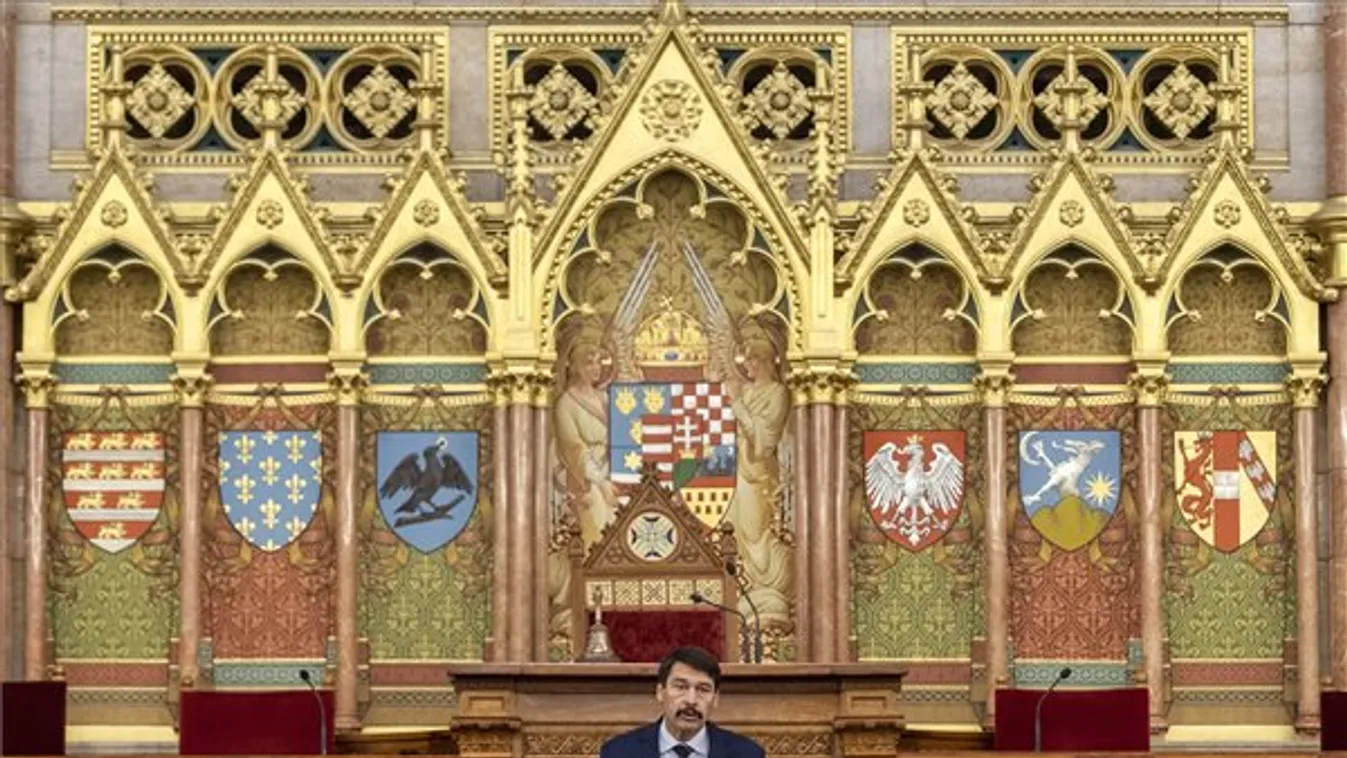 Szent Korona megmaradása valóságos csoda