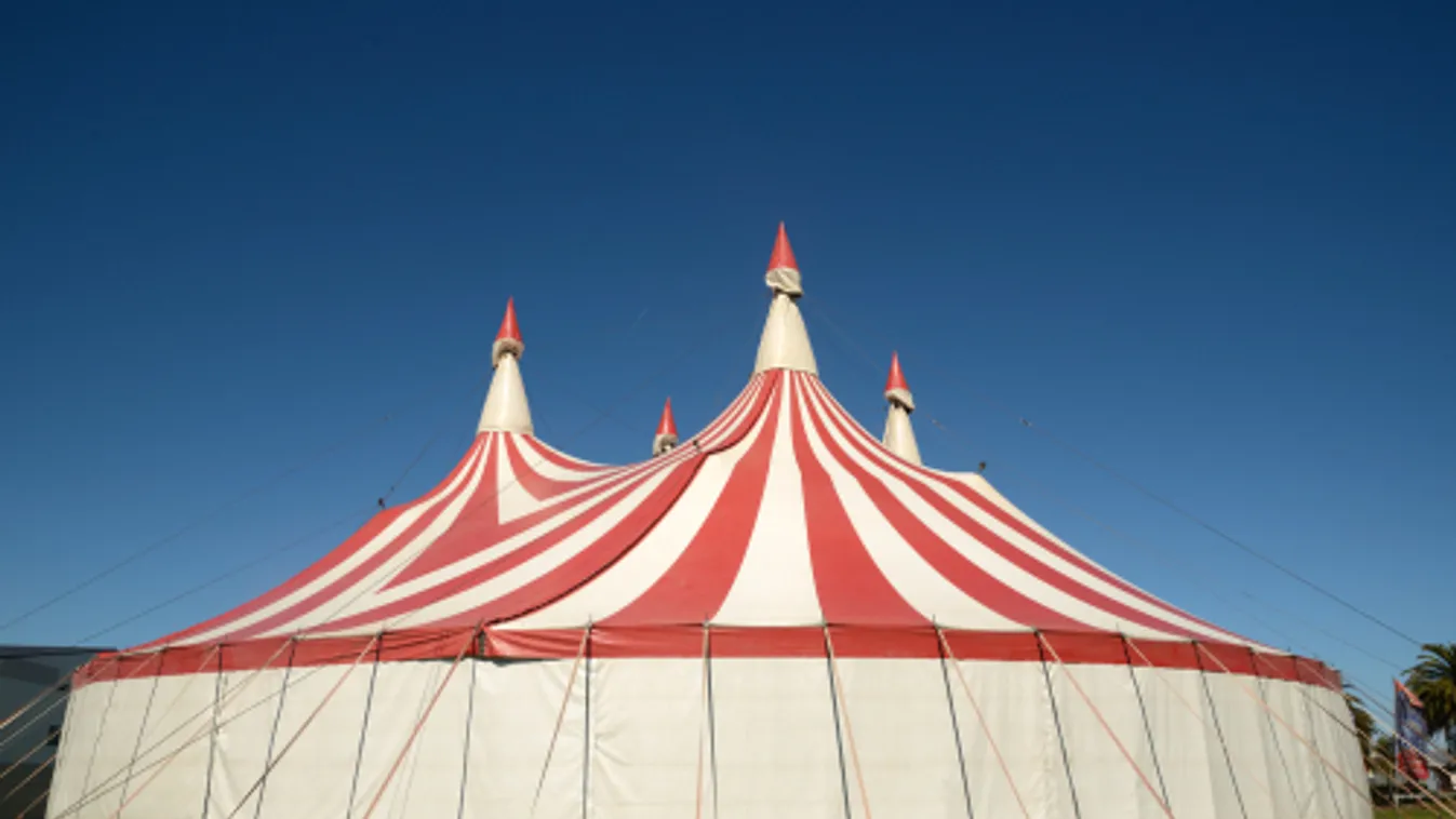 Mentőhelikopter szállította kórházba a soproni cirkuszi balesetben súlyosan megsérült férfit