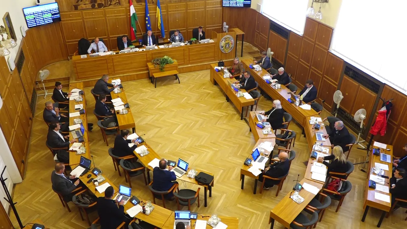 A városvezetés az önkormányzati cégek elégedettségét szeretné megismerni a lakosság körében