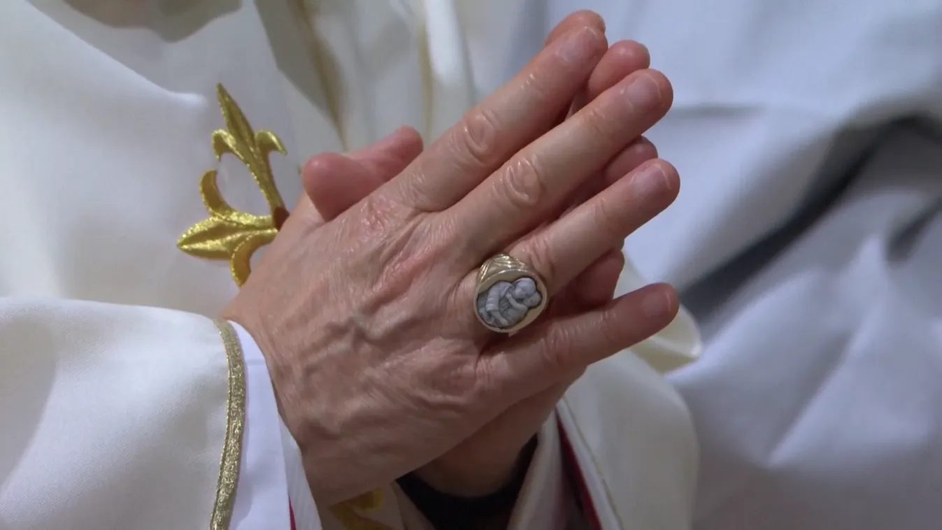 XIV. Leo pápa megtartotta első pápai prédikációját a Sixtus-kápolnában + videó