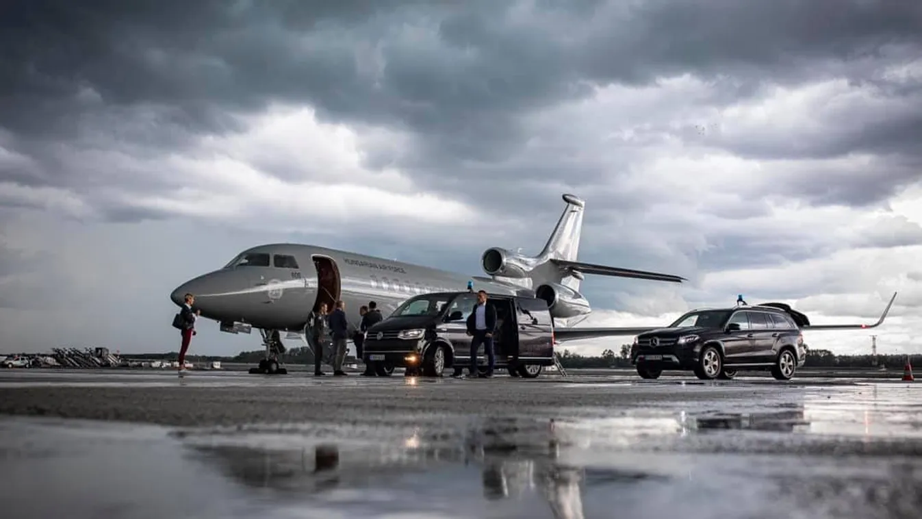 Orbán Viktor elindult Brüsszelbe