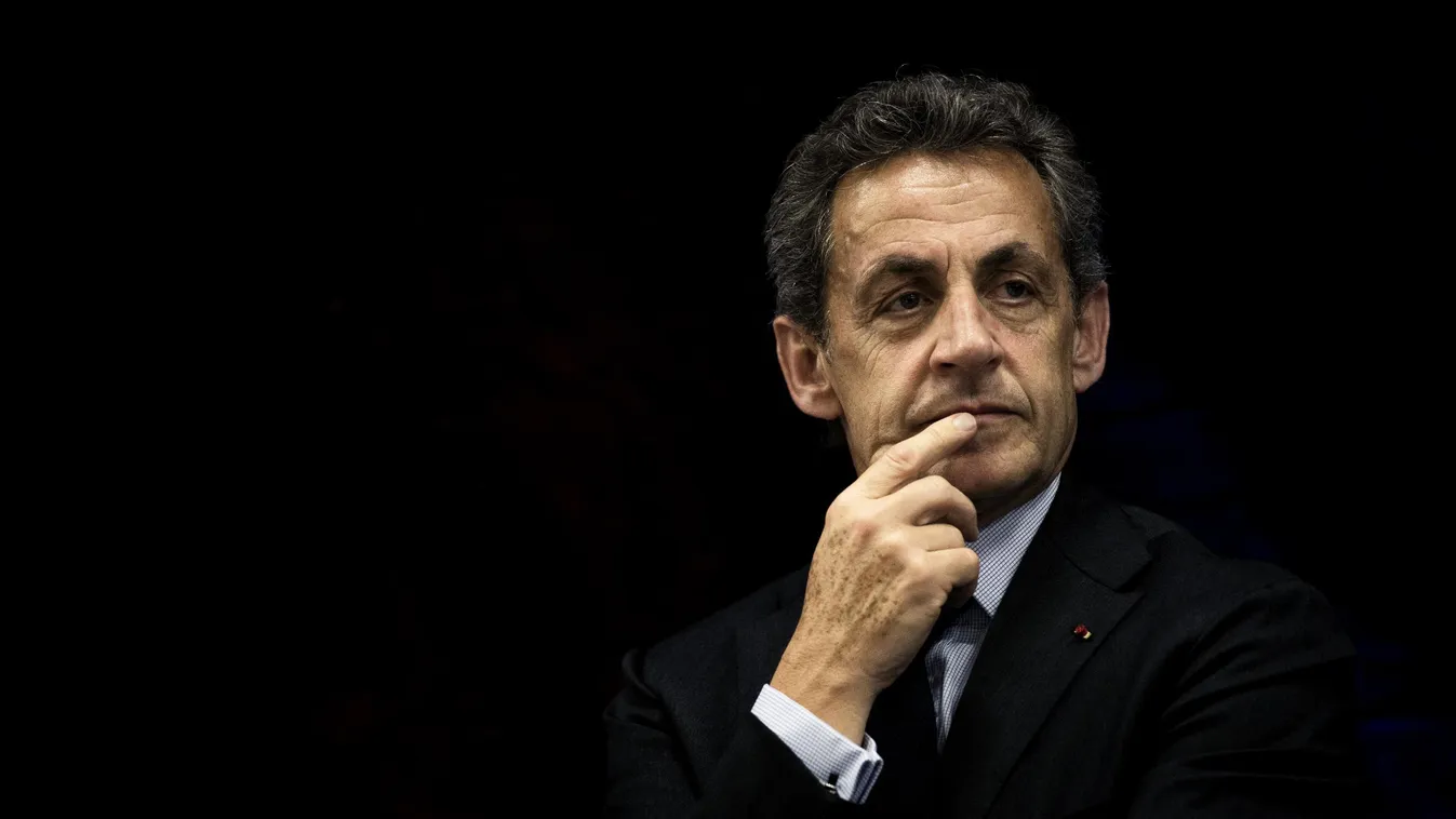 Hivatalosan is büntetőeljárás indult Sarkozy ellen
