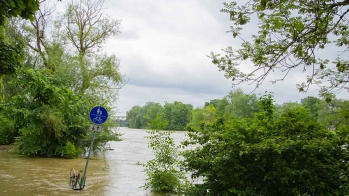 Kritikus a helyzet számos közép-európai régióban az esőzések miatt