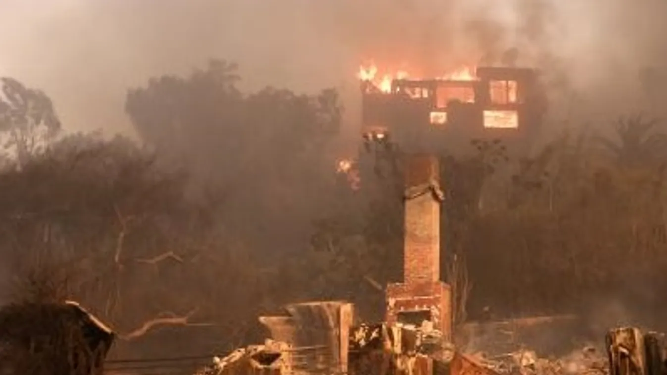 Kaliforniában a Nemzeti Gárda további ezer tagját vezényelték a tűzvész elleni védekezésre