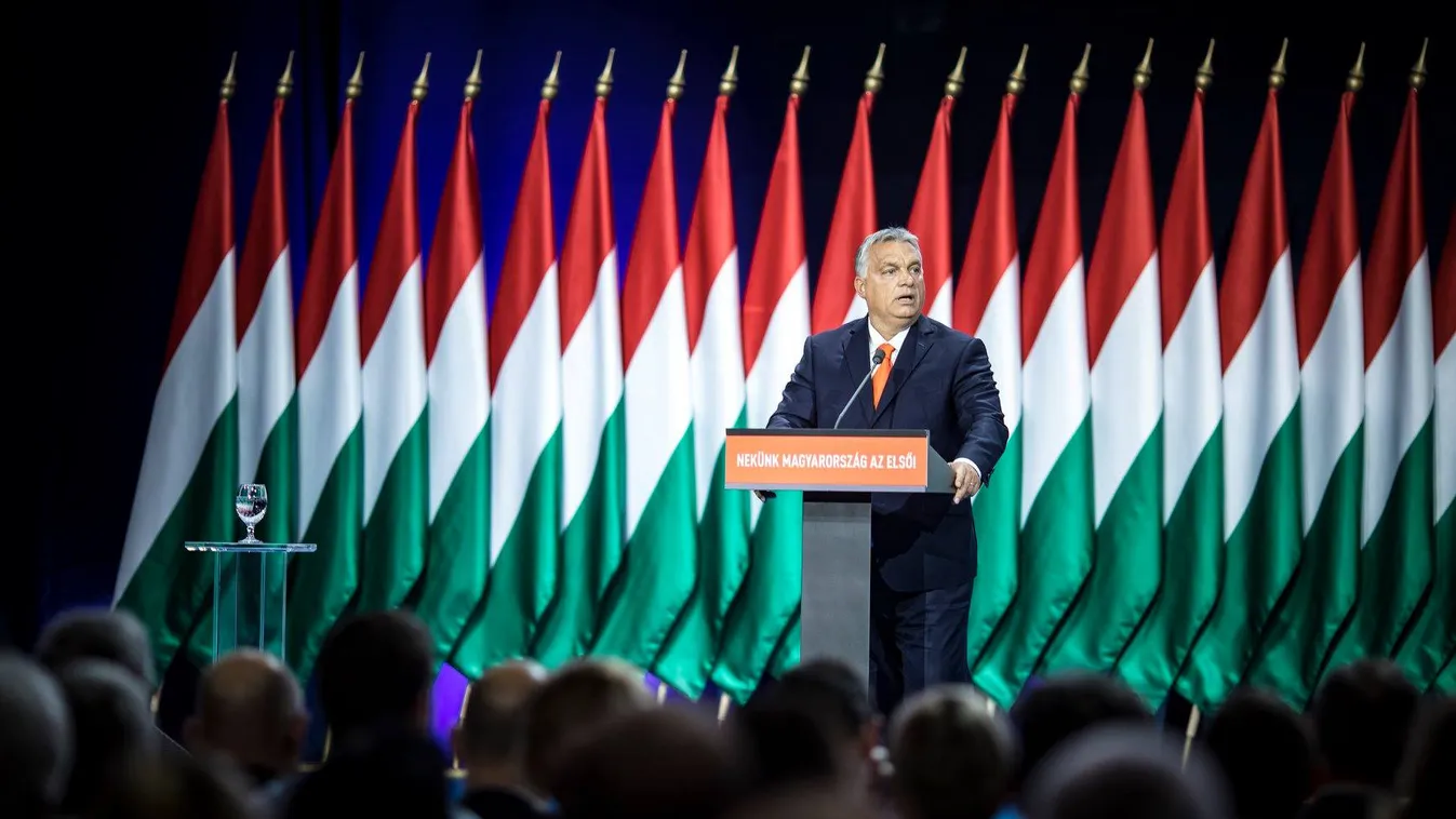 Orbán Viktor Rómába és Párizsba utazik