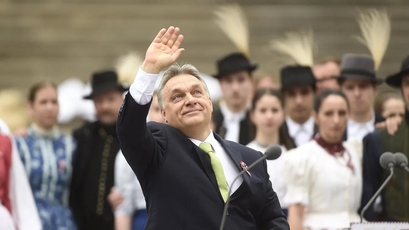 Orbánnak nem számít a nemzeti ünnep, ma is Brüsszeltől rettegett