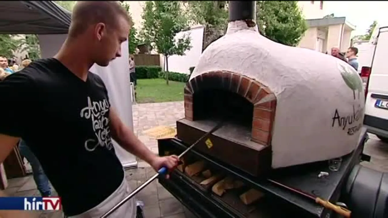 Kenyérsütésben versengtek a pékségek Budapesten