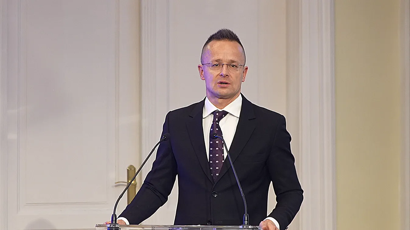 Szijjártó Péter: Szolnok térségére és a déli országrészre állítják a beruházásösztönzési rendszer fókuszát + videó