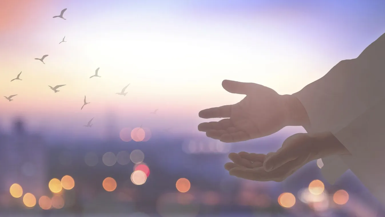 KDNP: Jézus halála és feltámadása az egész világot átformálta