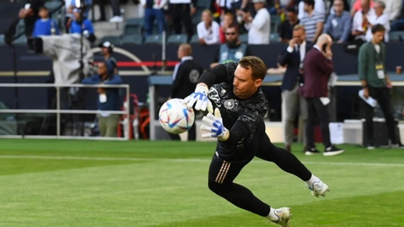 Manuel Neuer kapuscsúcsot állíthat be a magyarok ellen