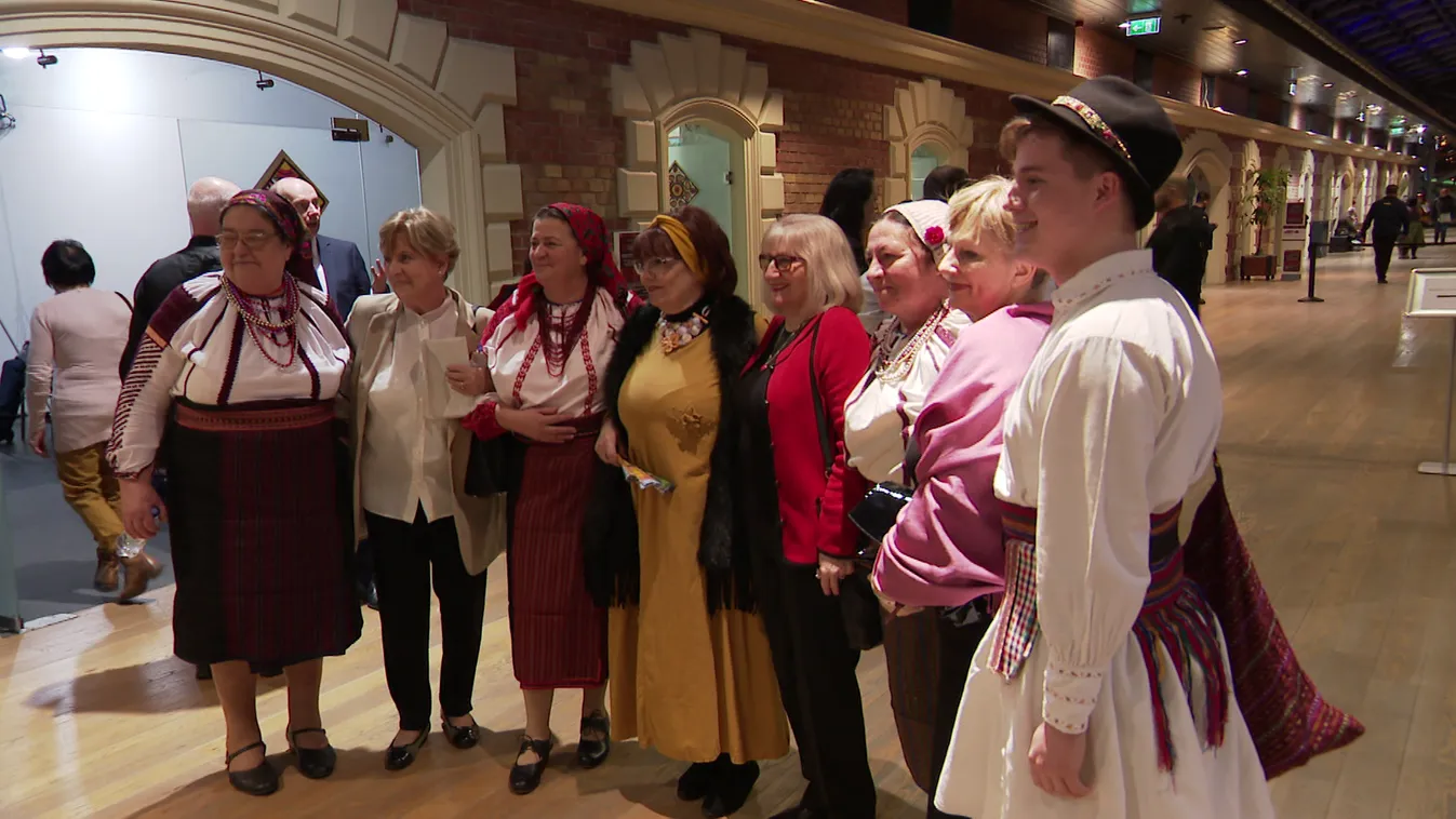 Radar - Csángó Bál a Bálnában