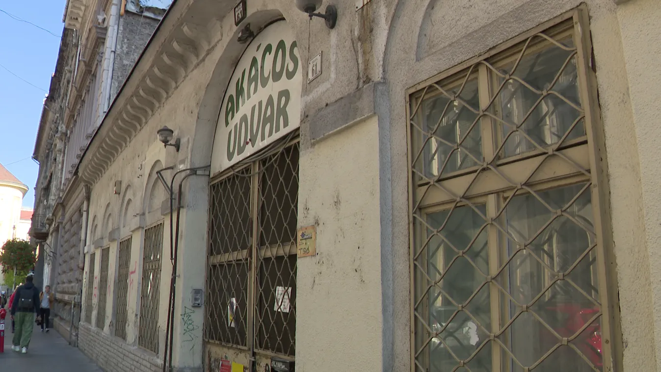 „Niedermüller Péterék a bulibárókkal mutyiznak” + videó