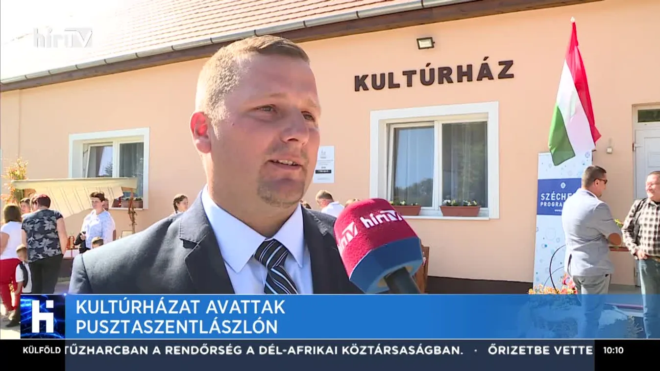 Kultúrházat avattak Pusztaszentlászlón