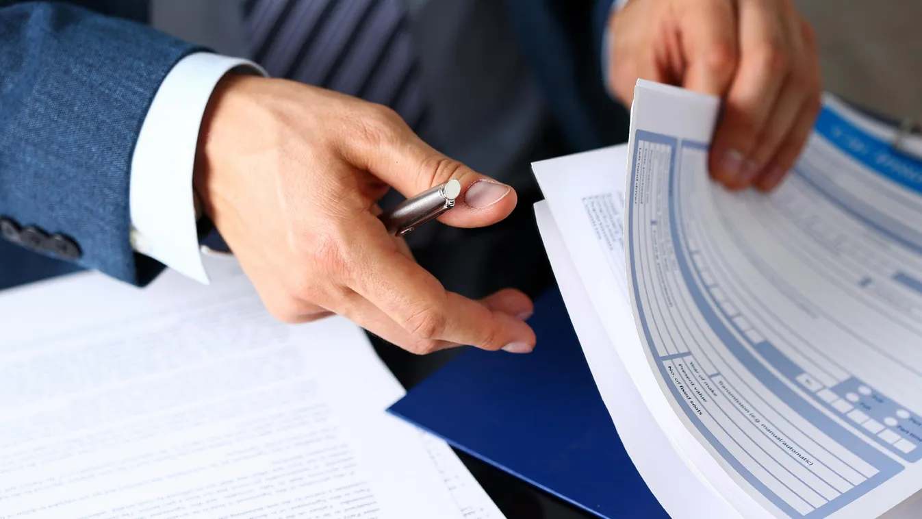 Fontos biztosítási határidők járnak le az év végén