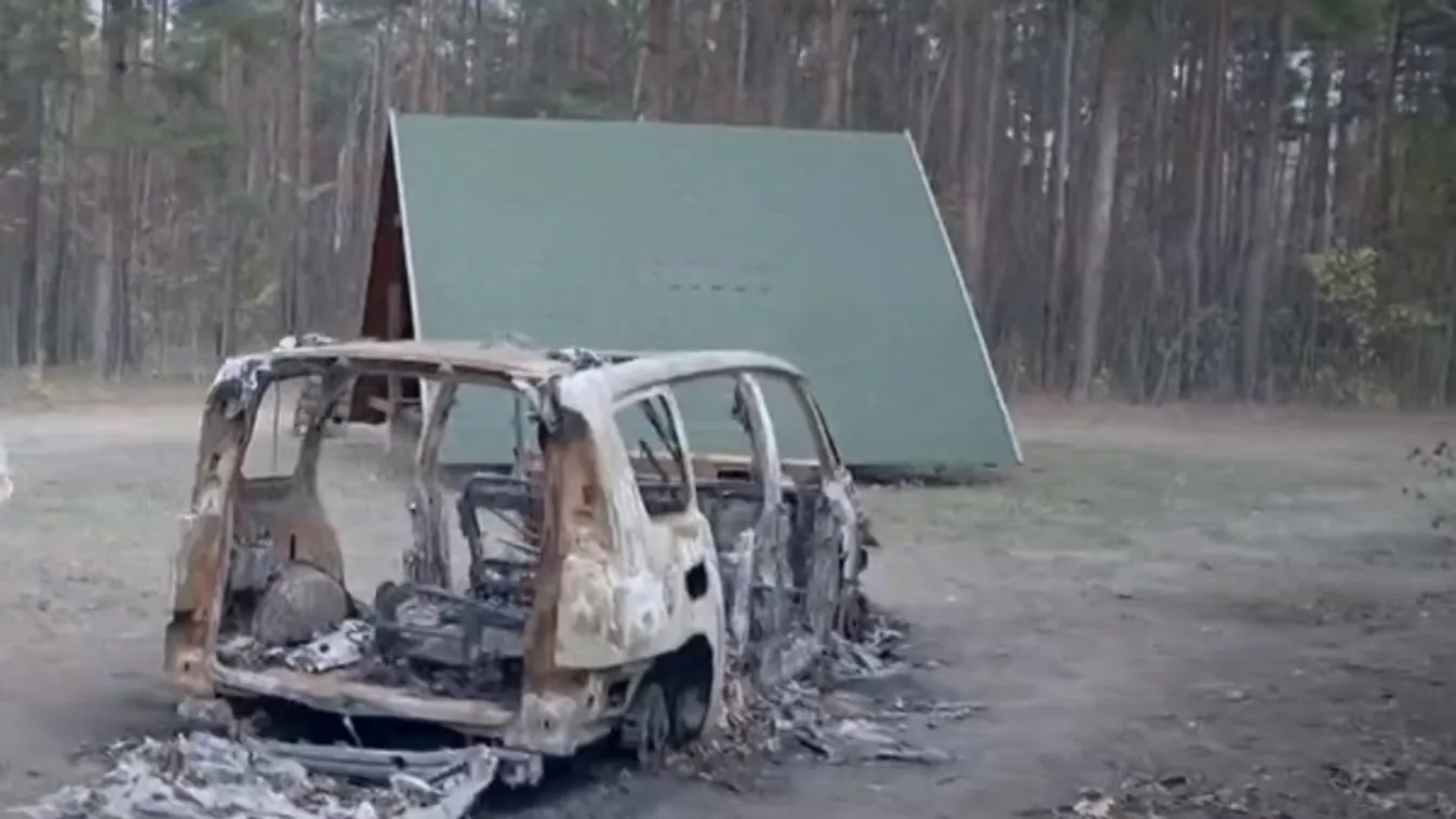 Elszállítják a déli határnál hagyott autóroncsokat + videó