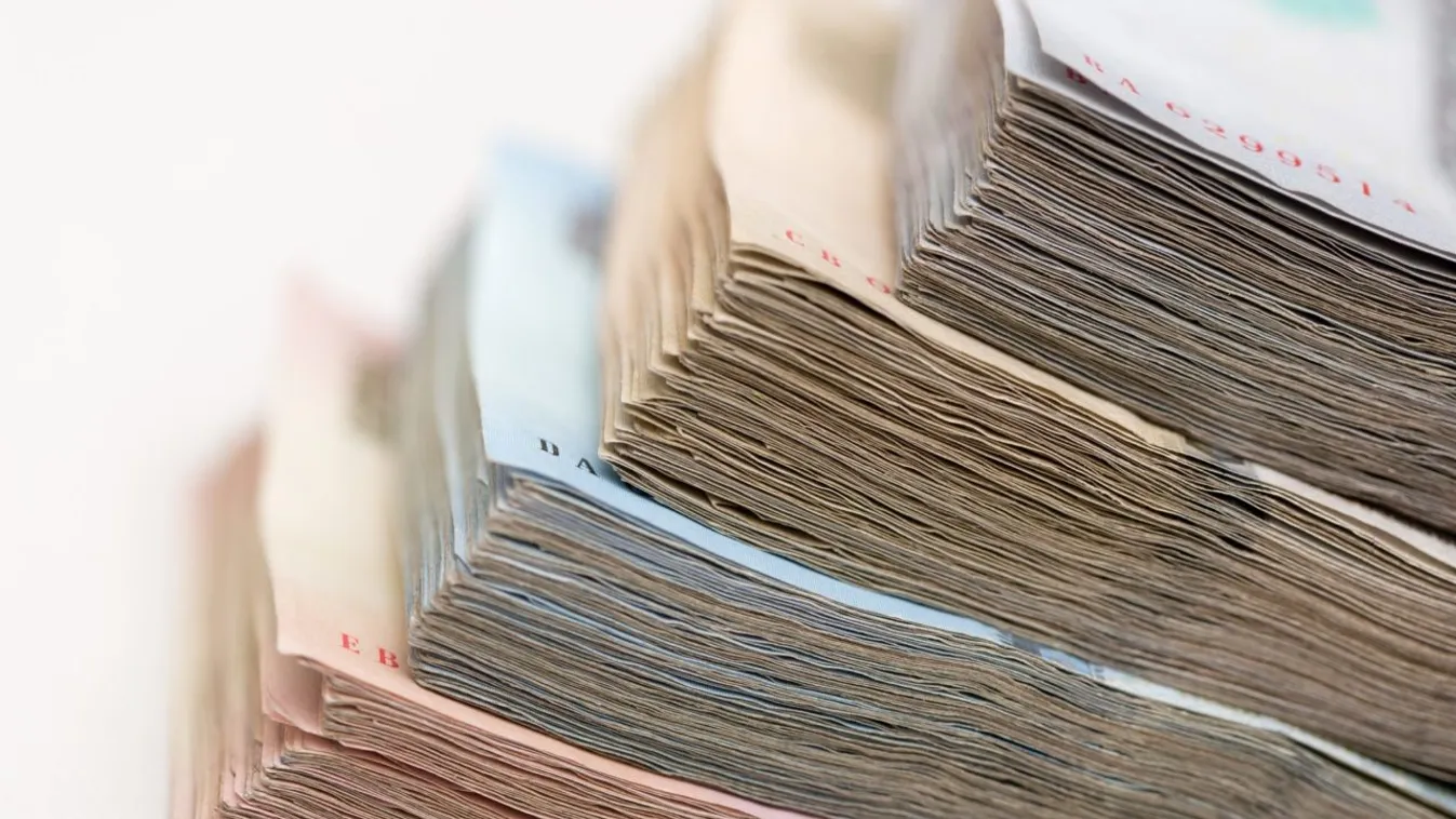Világgazdaság: Rekordot döntött a készpénzállomány 2019 végén