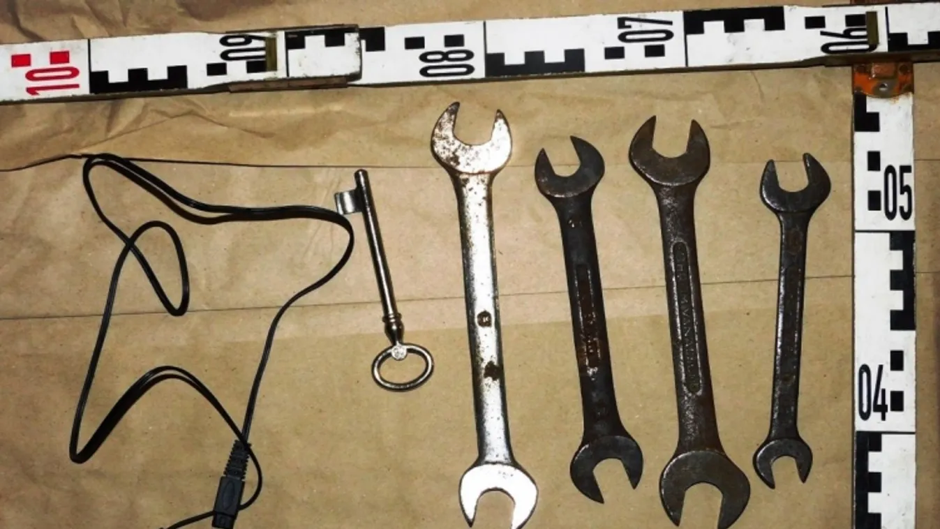 Saját munkahelyére tört be