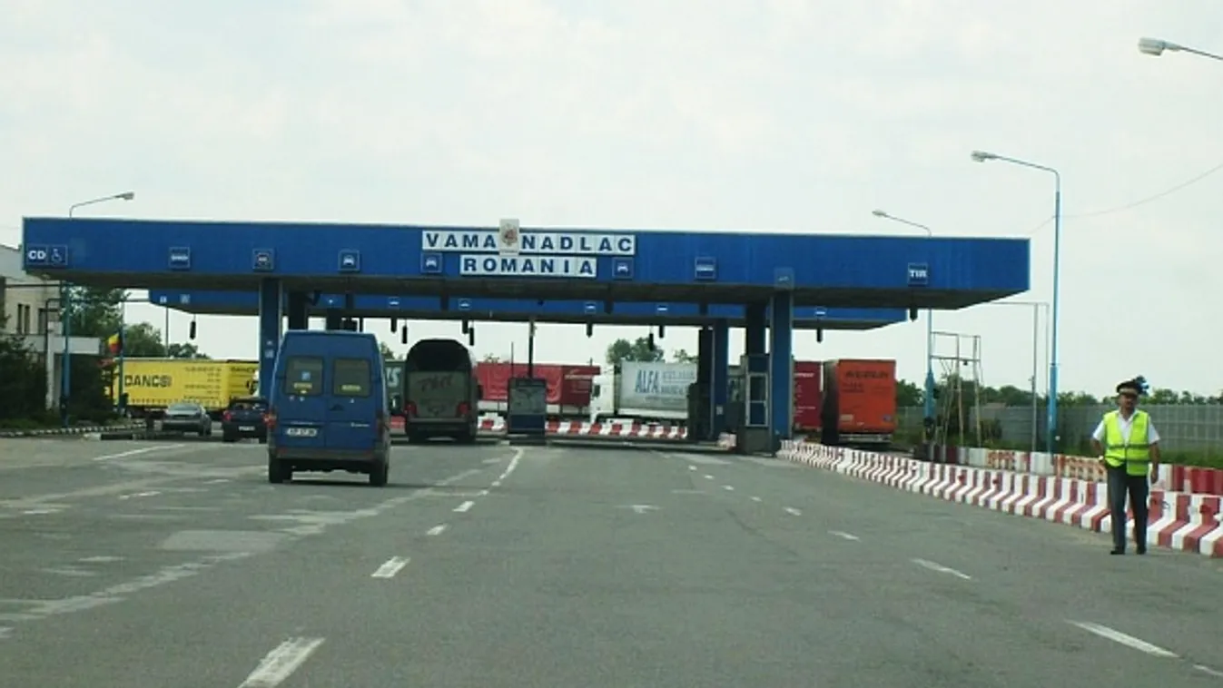 Két furgonban is határsértőkre bukkantak a Nagylak 2 - Csanádpalota határátkelőhelyen