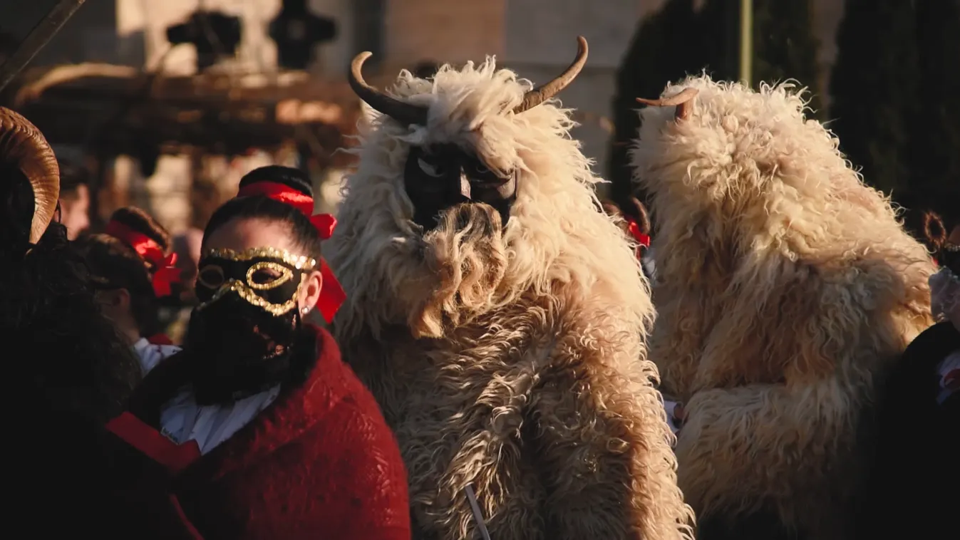 Radar - Télűzés busó módra