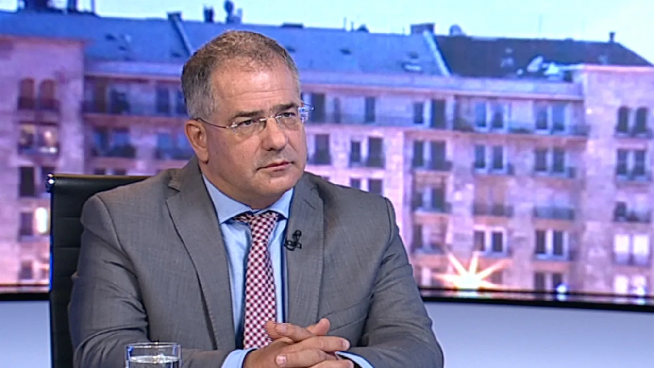 Kósa: Demeter alkalmatlan arra, hogy a NATO-ban képviselje hazánkat