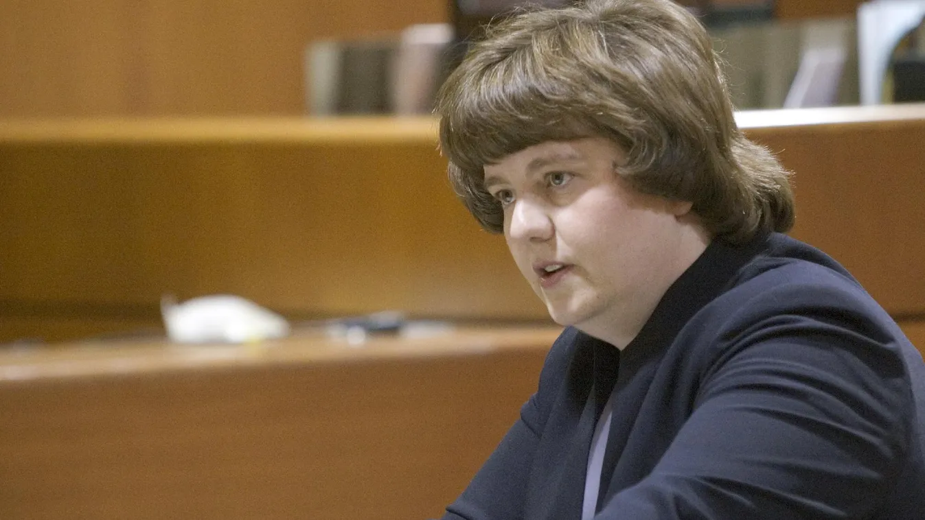 Nő elnököl a Kavanaugh-ügy meghallgatásán