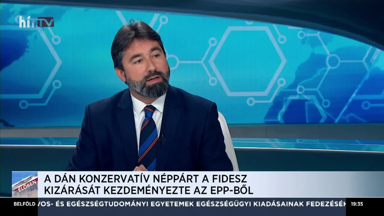 Hidvéghi: Politikai támadás folyik a Fidesz ellen