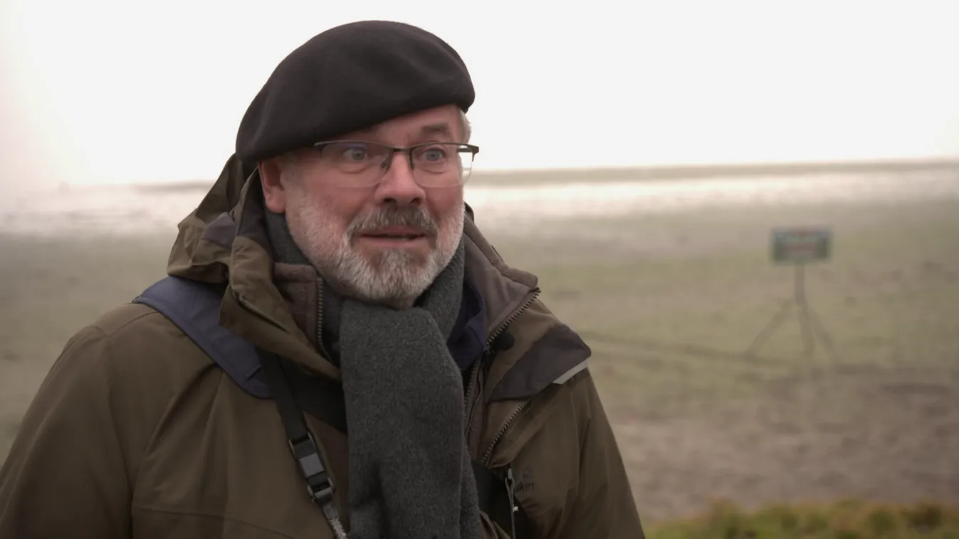 Radar - Menekülés a tűzijáték elől