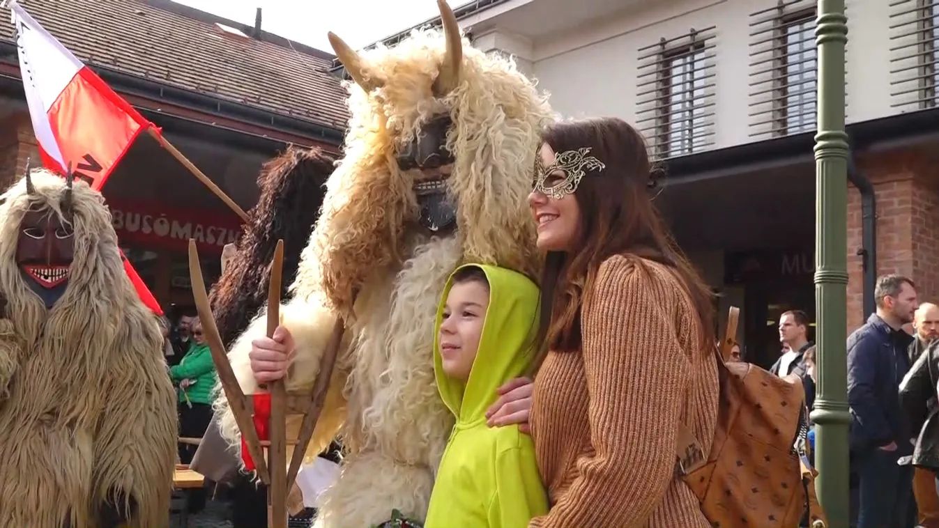 Vasárnap maskarások felvonulása lesz Mohácson + videó