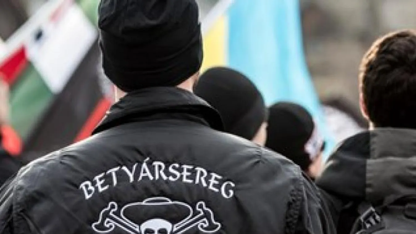 Megbüntették Sneider Tamás fiait