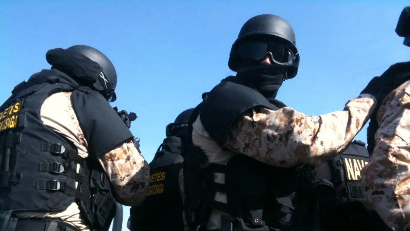 Nyolcszázmilliós költségvetési kárt okozó bűnbandát számolt fel a NAV