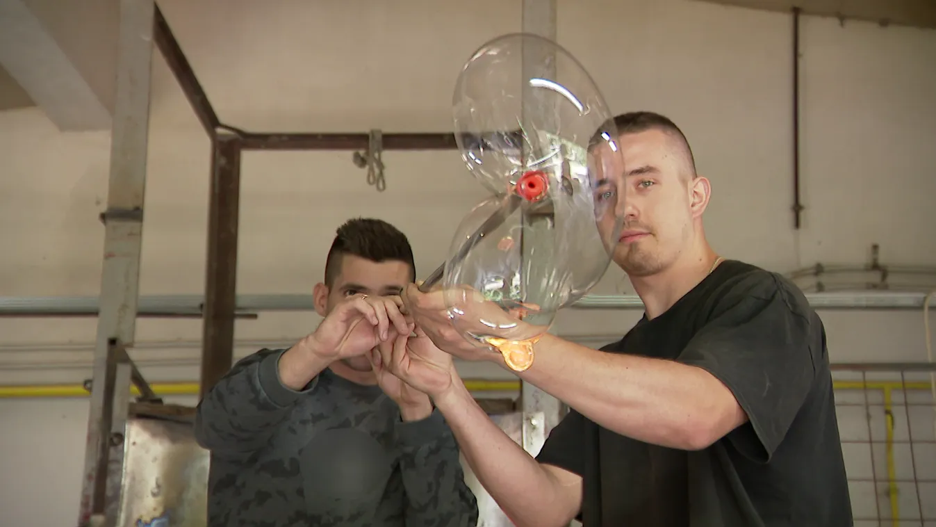 Radar - Az utolsó üvegfúvók nyomában