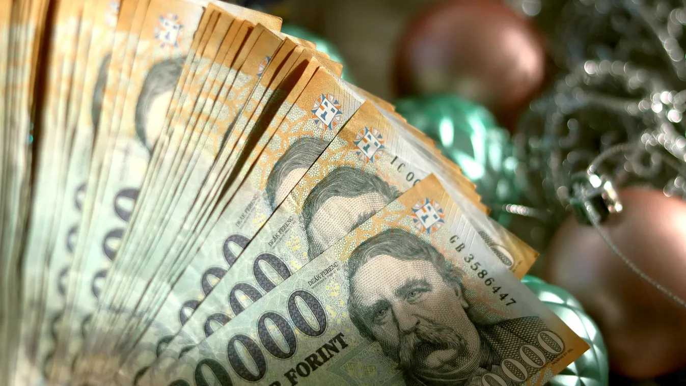 A karácsonyi nagybevásárlás előtt is érdemes használni az Árfigyelőt, sokat spórolhatnak a családok az adventi időszakban