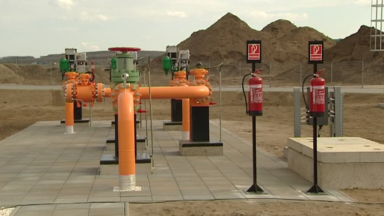 Szijjártó: Csökkenni fog a földgáz beszerzési ára Magyarországon