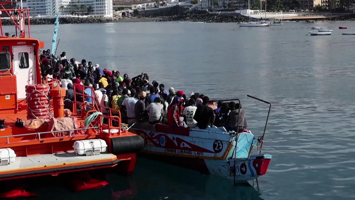 Százakat mentettek ki a tengerből a Kanári-szigetek közelében