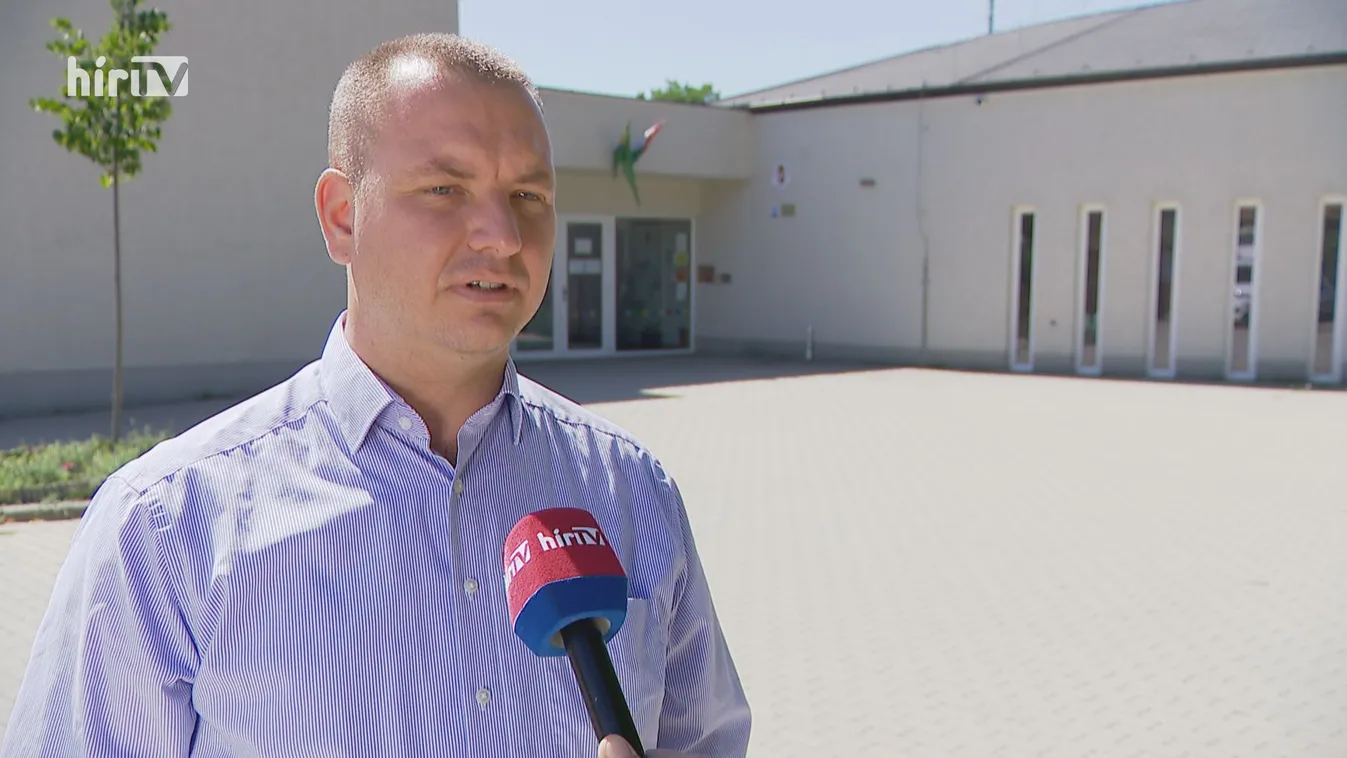 Eltussolná a magát meztelenül mutogató férfi ügyét érd DK-s polgármestere