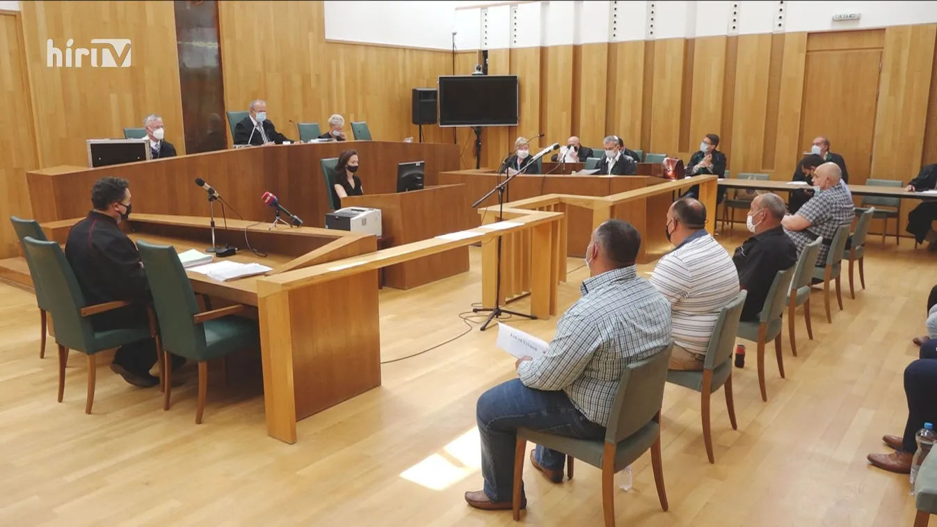 10 évet kapott a volt DK-s csaló