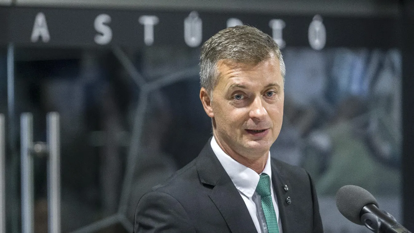 Kubatov: Az ellenzék megkezdte a kampányát, a Soros-sztenderd szerint