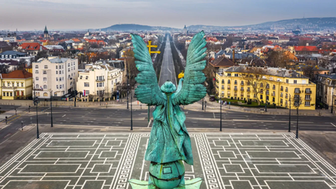 2 312 000 beoltott, 6 566 új fertőzött és 211 elhunyt