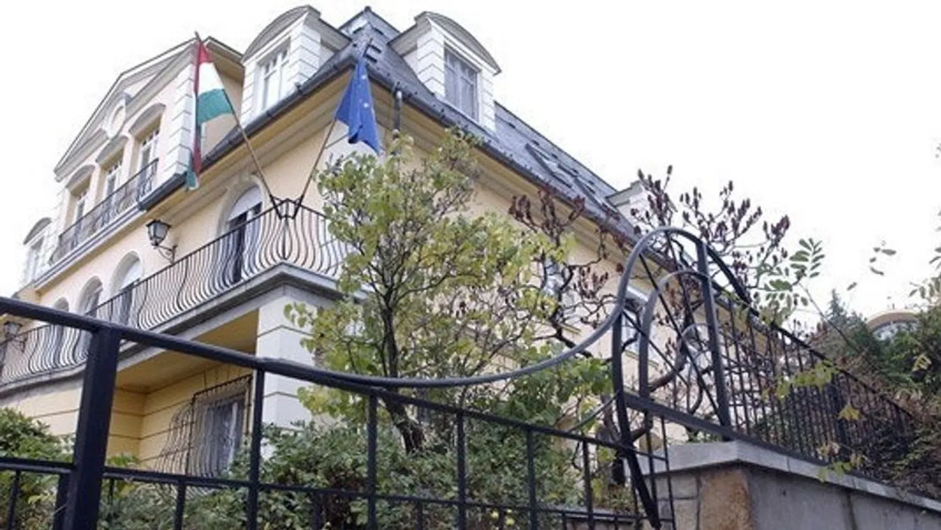 A kommunistáktól Gyurcsányig – Az Apró-villa története