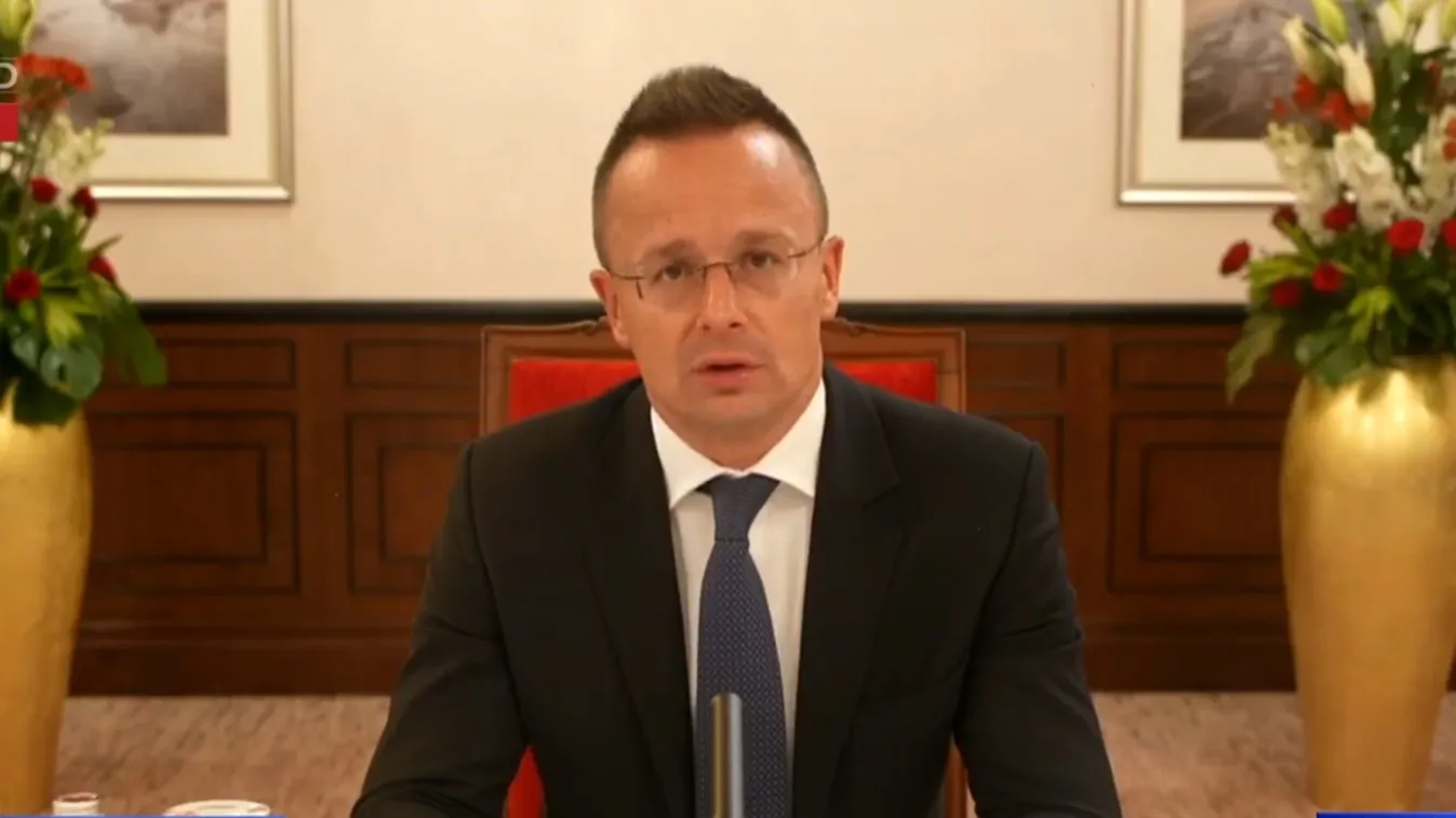 Szijjártó: a kormány tartja a kapcsolatot az Izraelben rekedt magyar állampolgárokkal