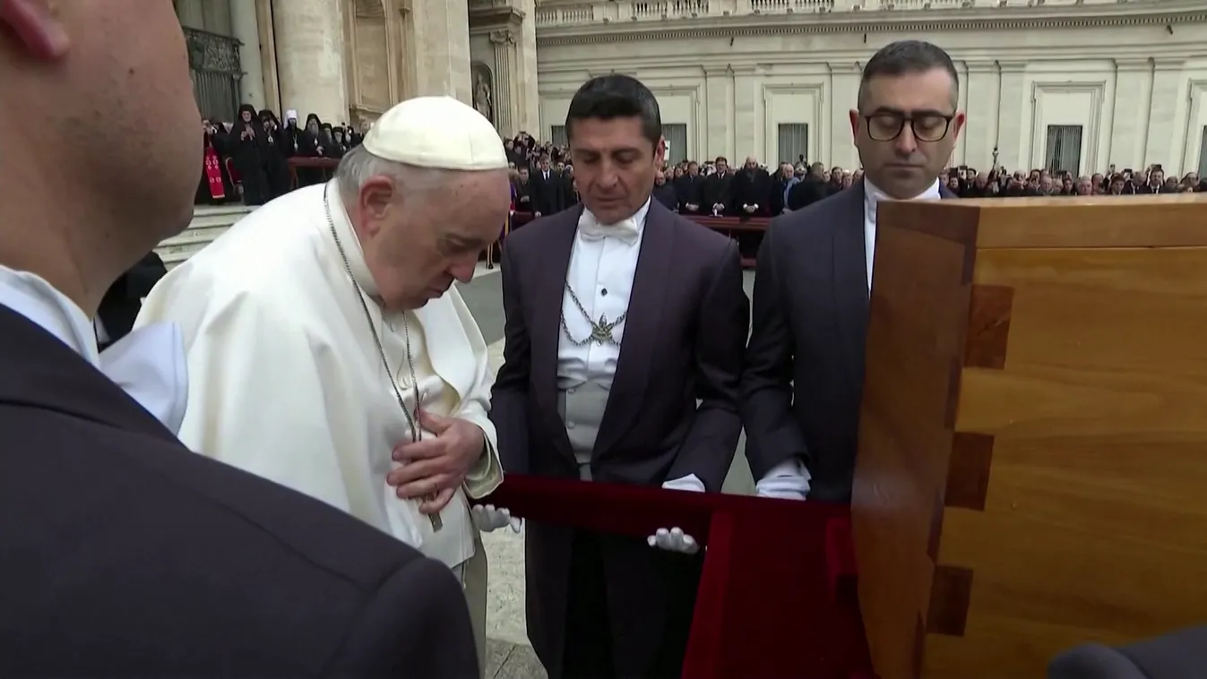 Eltemették XVI. Benedek emeritus pápát