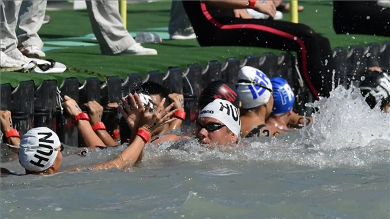 Magyar 7. hely, orosz arany, csoportelsők a női pólósok