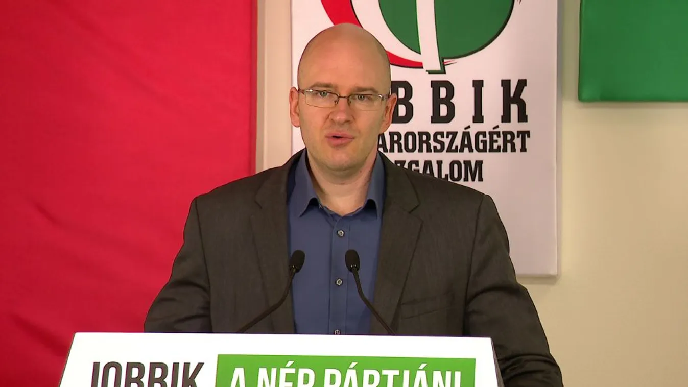 Félresiklott kommunikáció a Jobbik szerint a privát fürdőzés