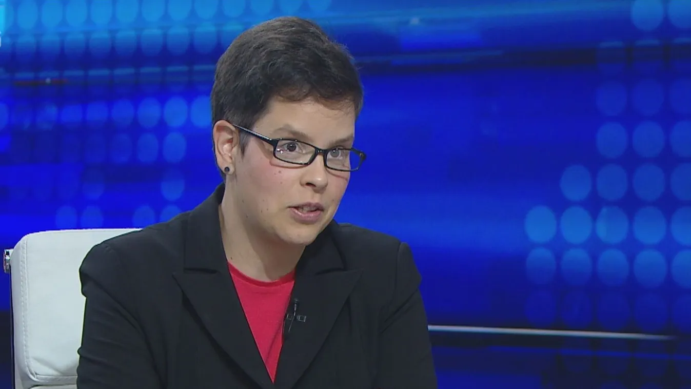 Soós Eszter Petronella: Emmanuel Macron meglepően keményen üzent Amerikának