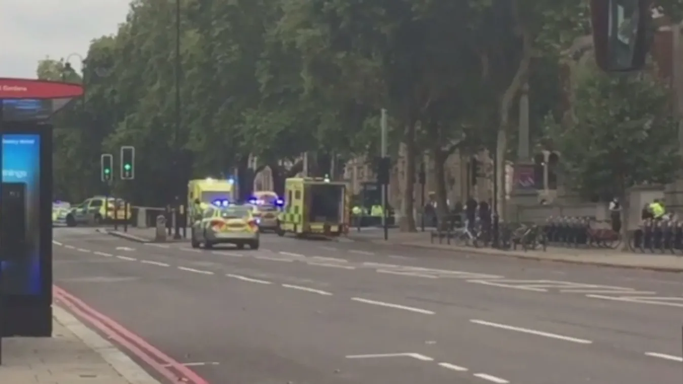 Gyalogosokat gázoltak Londonban