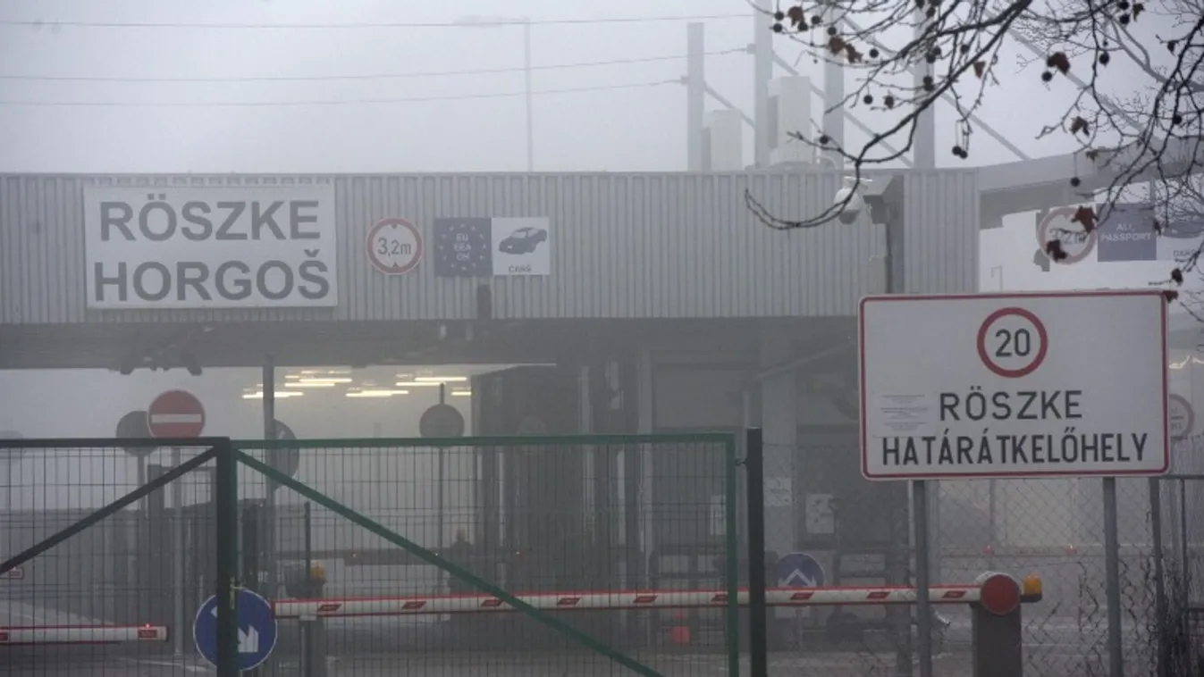 Őrizetbe vették a Röszkénél hajnalban elfogott határsértőket